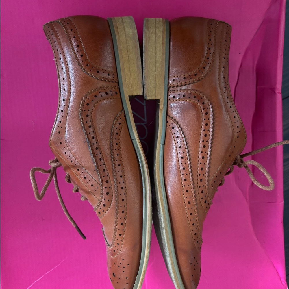 Classic Brown Leather women’s Brogues/oxfords